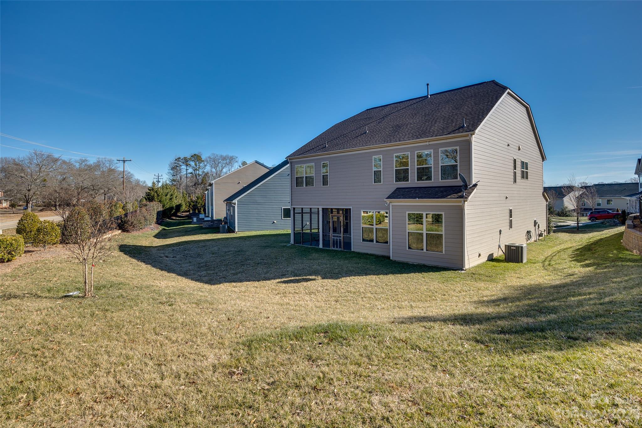 Oakland Pointe - Residential