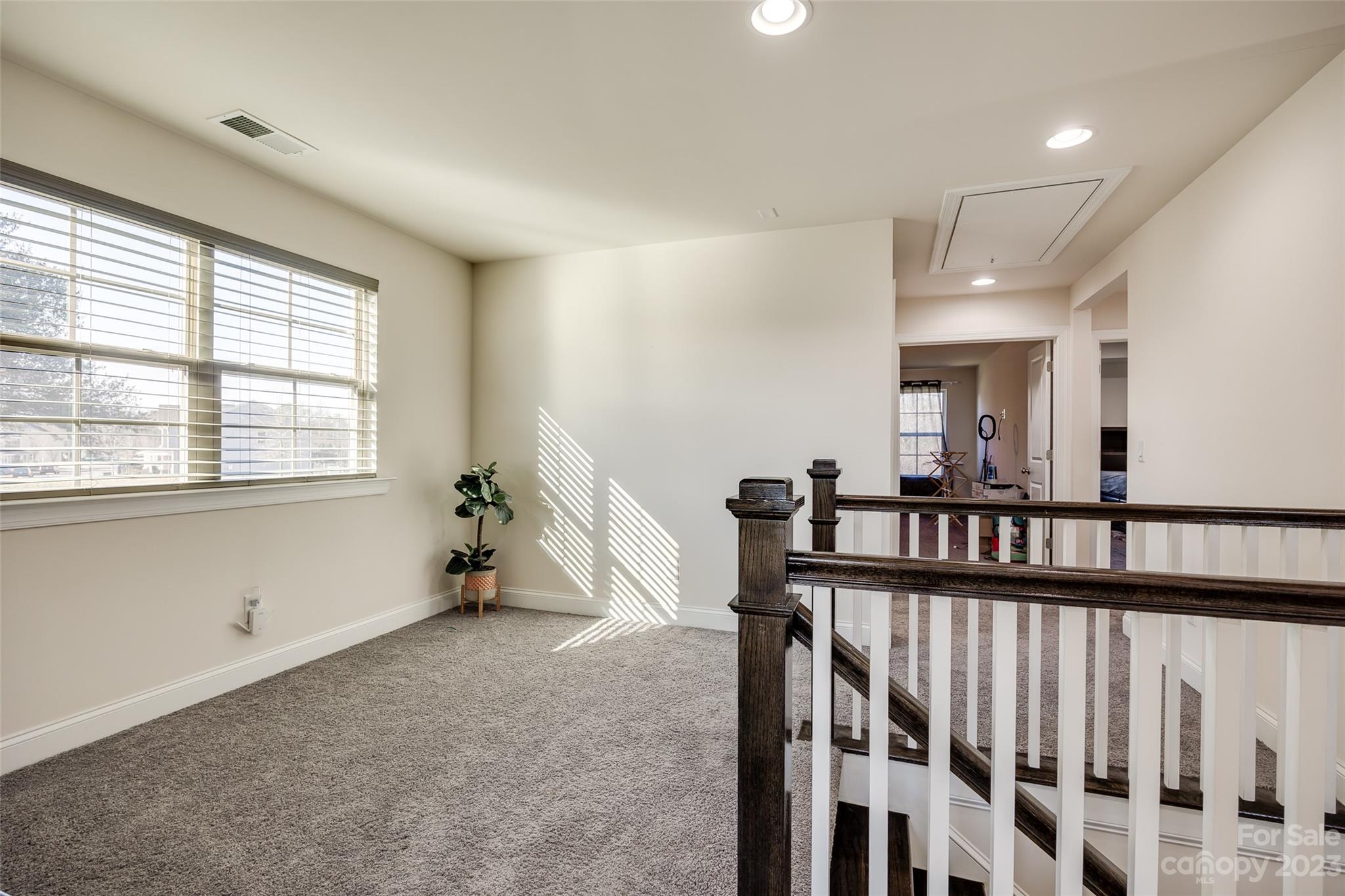 Oakland Pointe - Residential