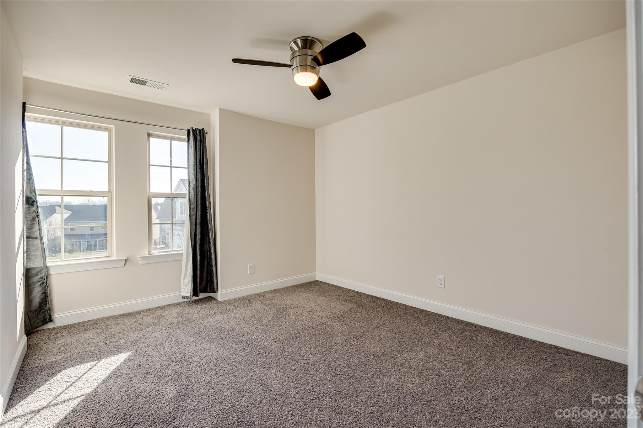 Oakland Pointe - Residential