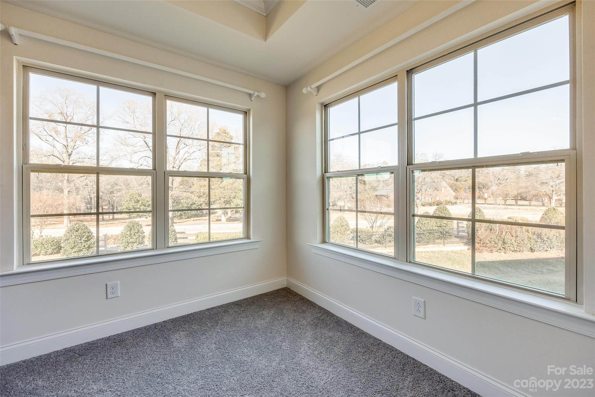 Oakland Pointe - Residential