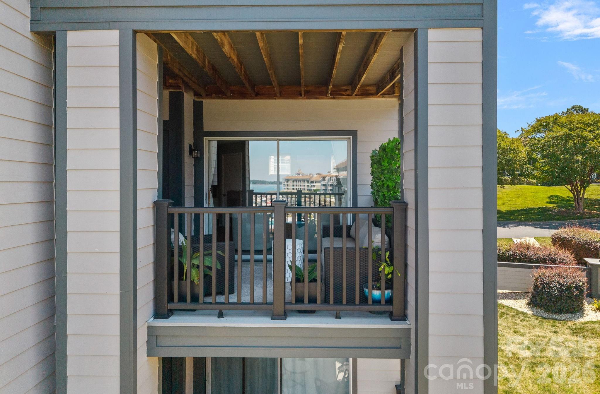 Vineyard Point - Residential