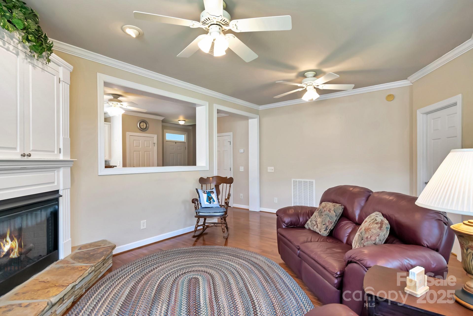 Laurel Creek Townhomes - Residential