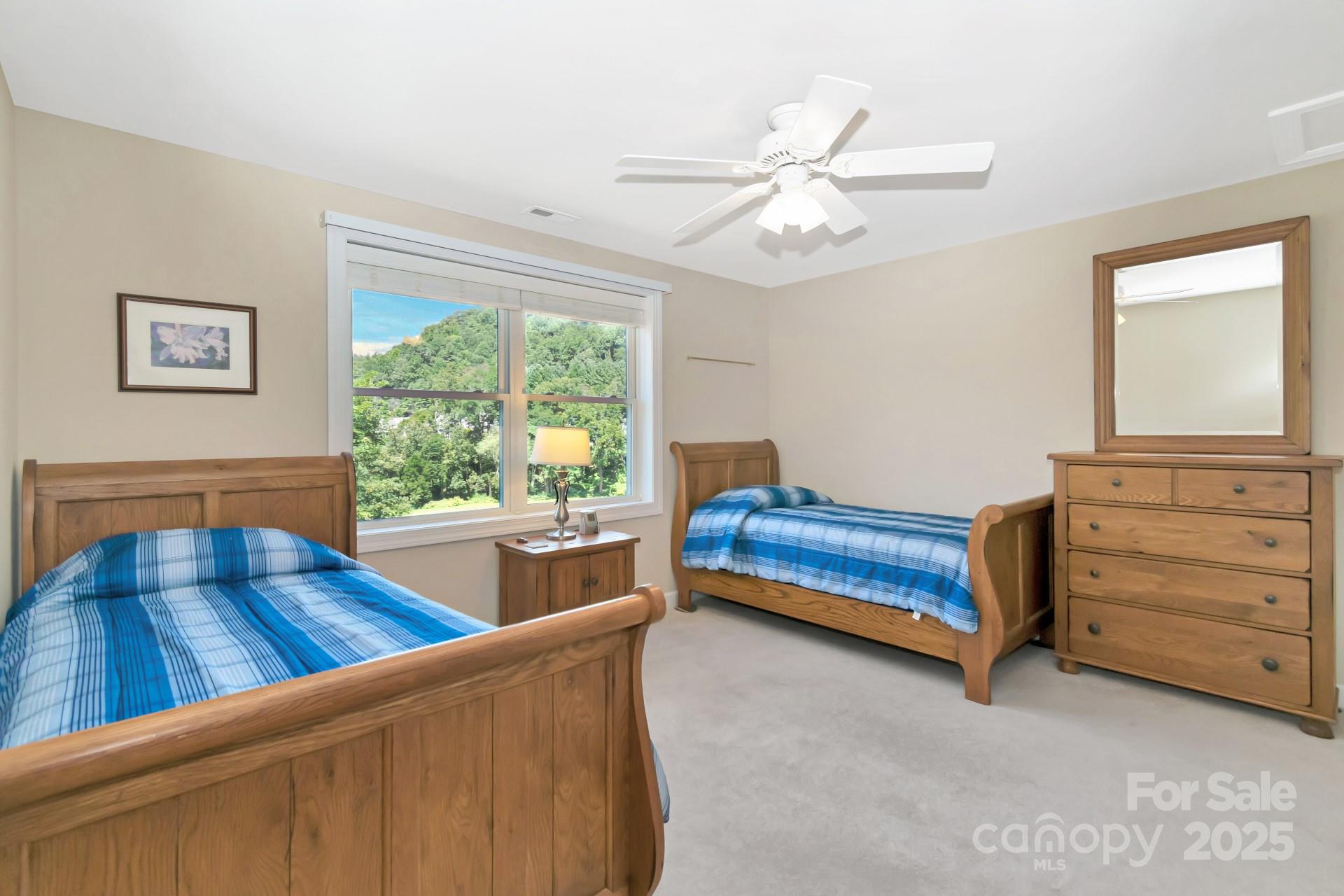 Laurel Creek Townhomes - Residential