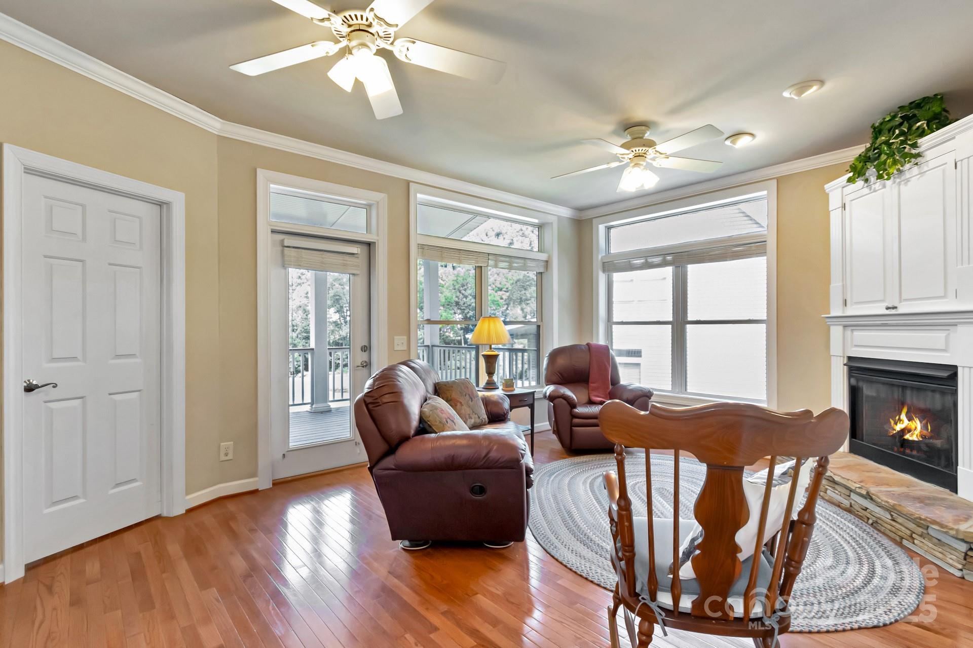 Laurel Creek Townhomes - Residential