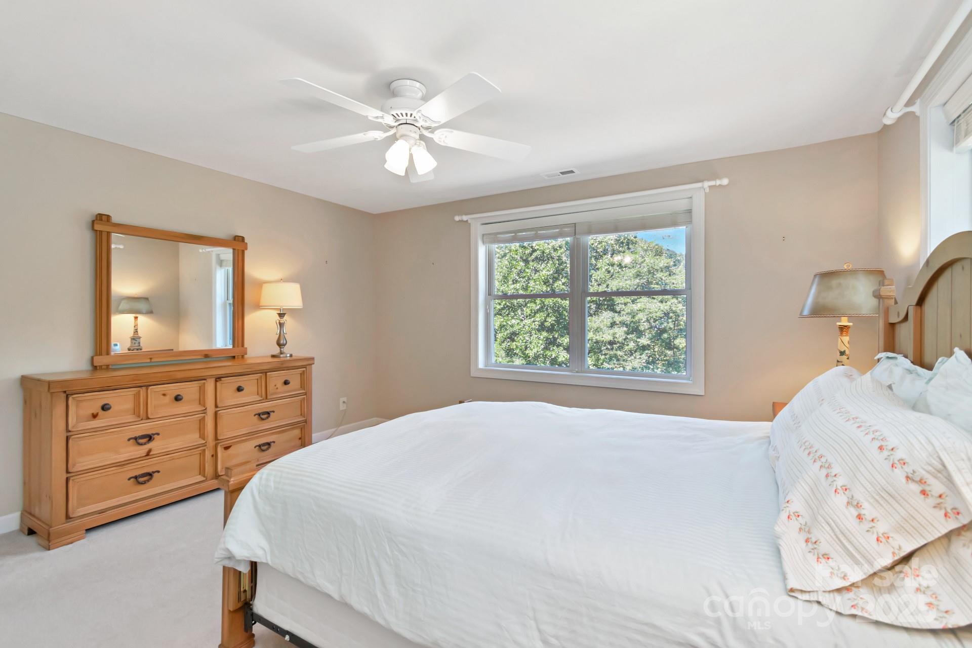 Laurel Creek Townhomes - Residential