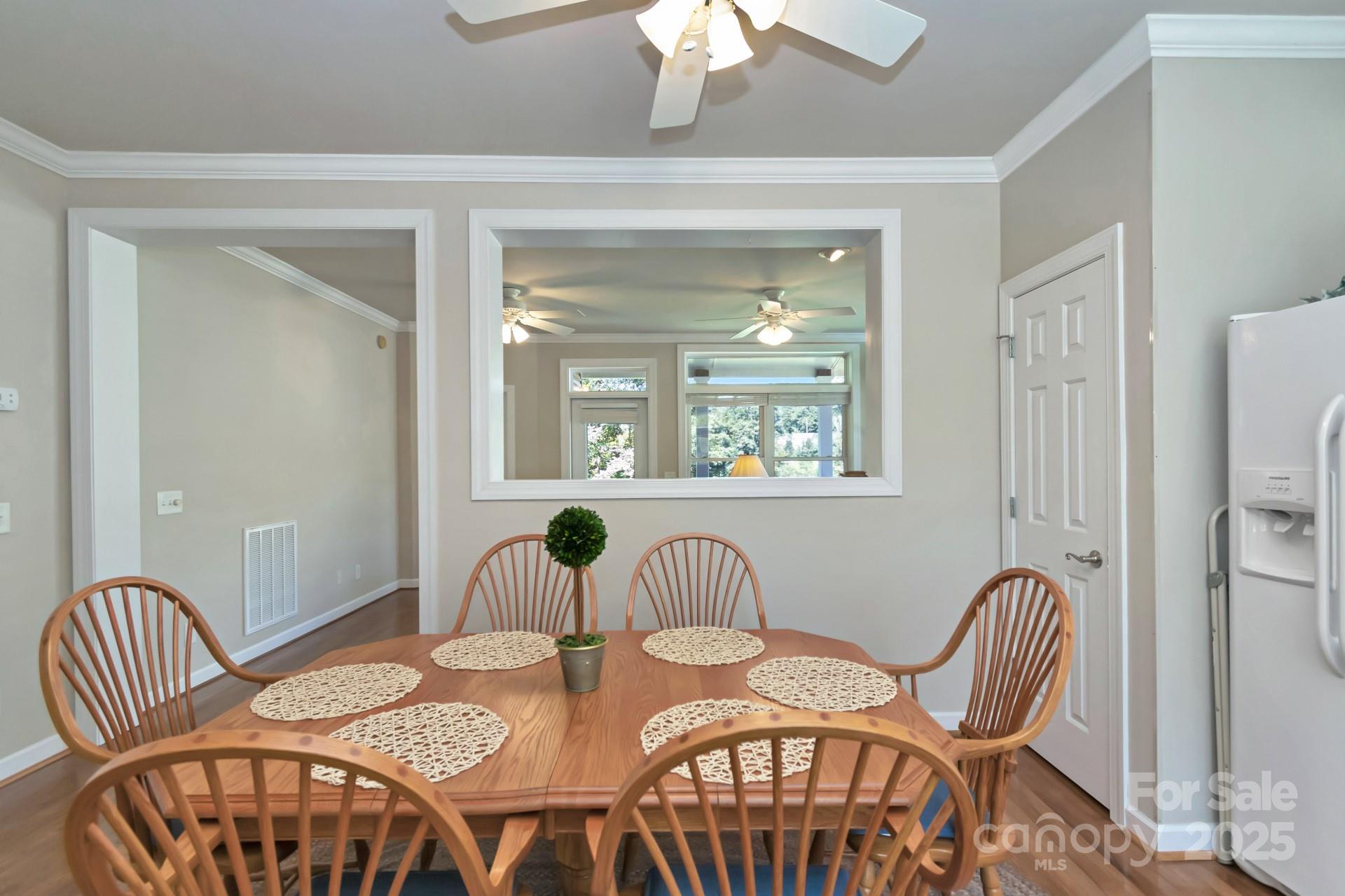 Laurel Creek Townhomes - Residential