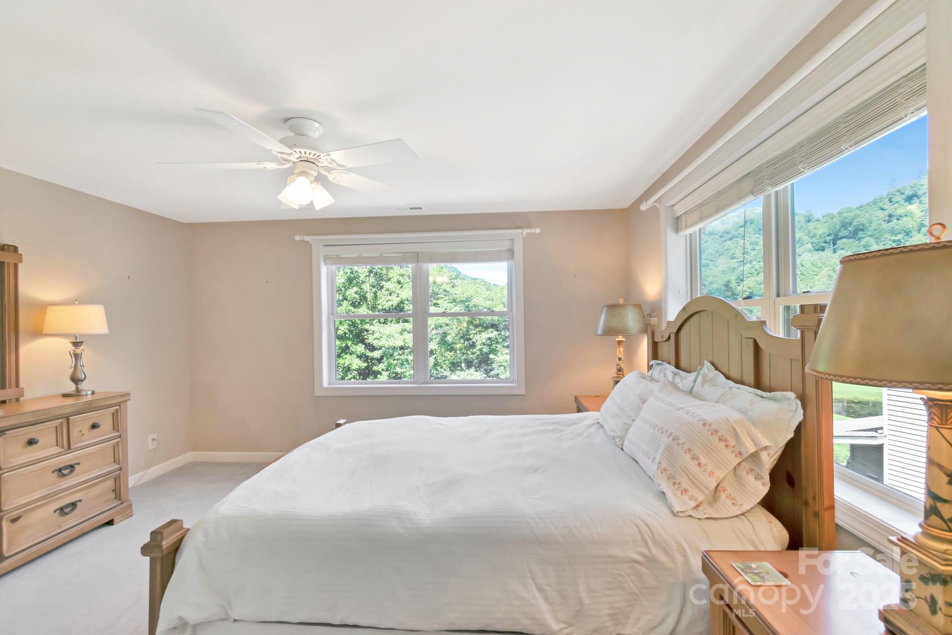 Laurel Creek Townhomes - Residential