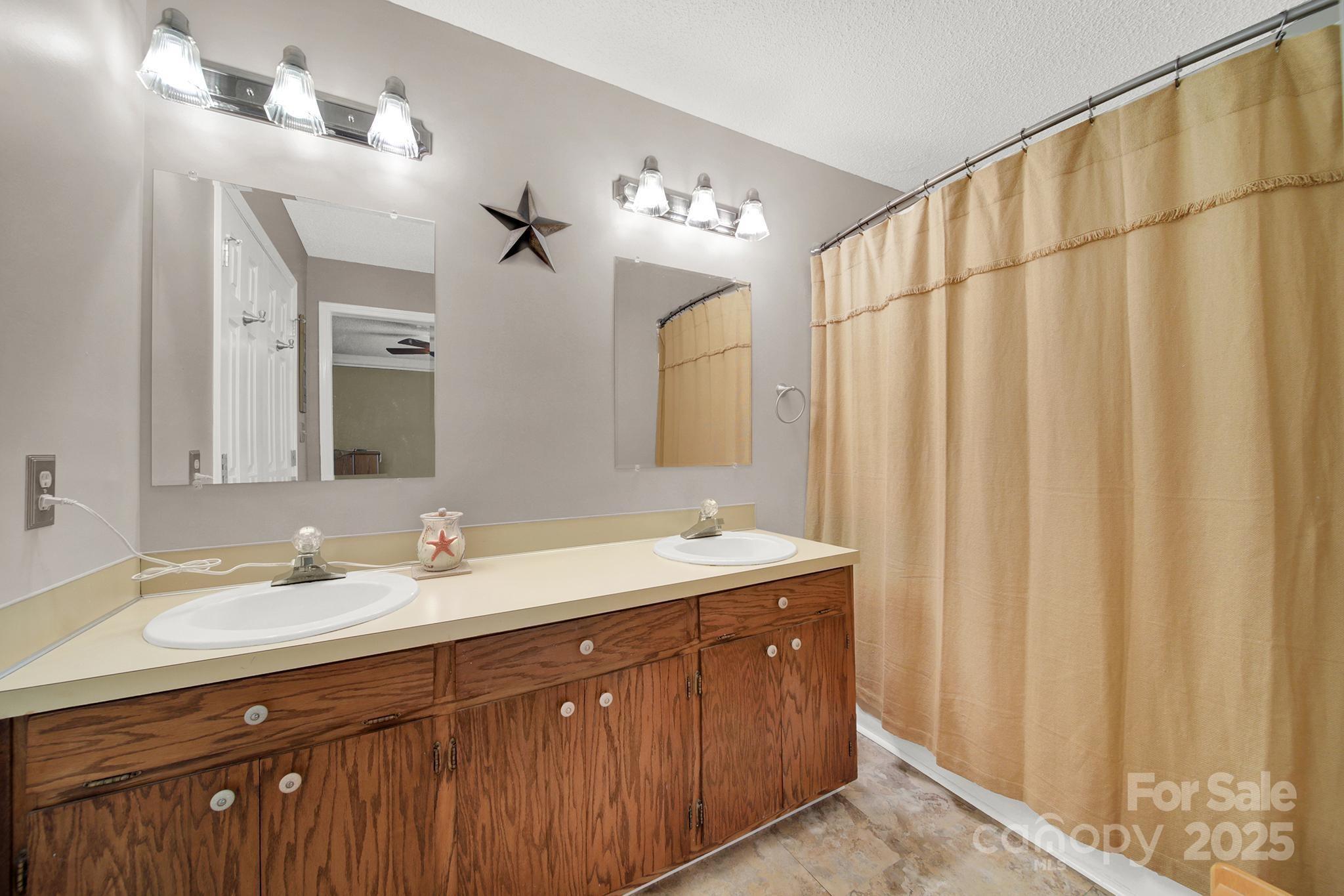 Deertrack - Residential