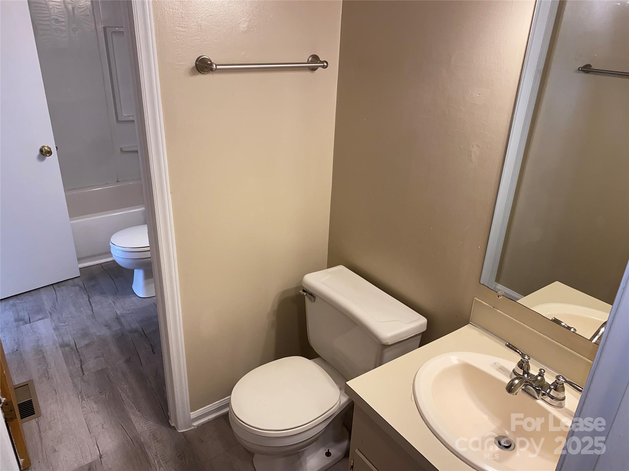 Chantilly - Residential Lease