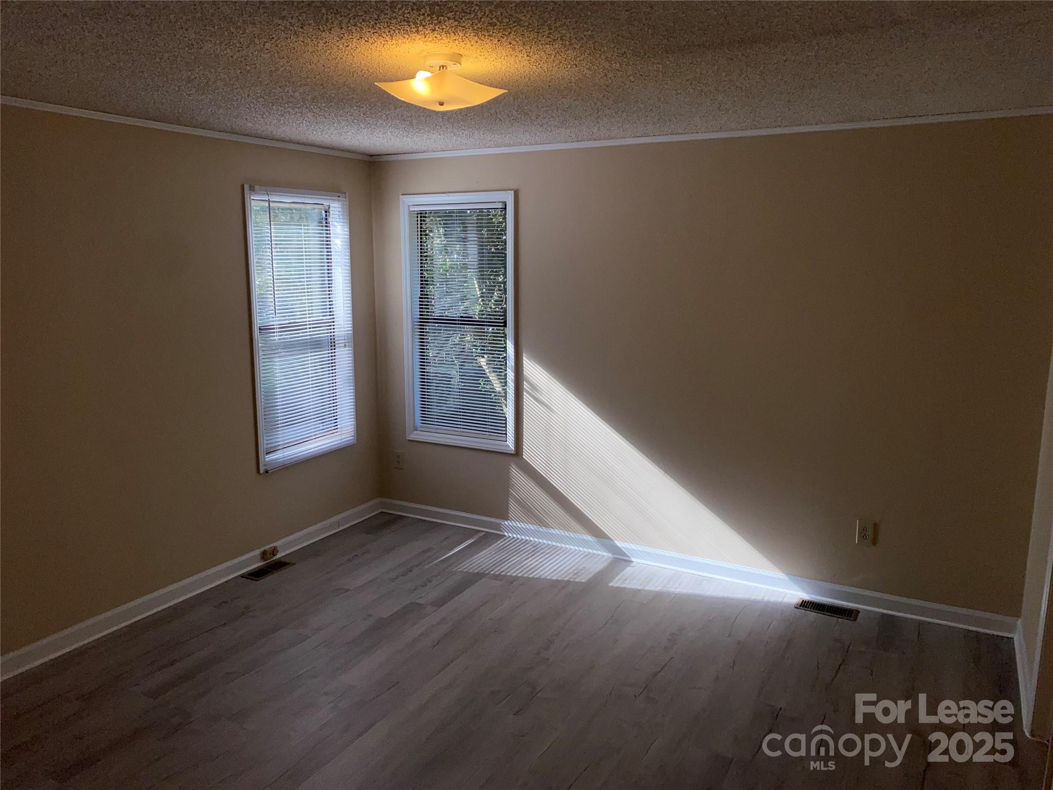 Chantilly - Residential Lease