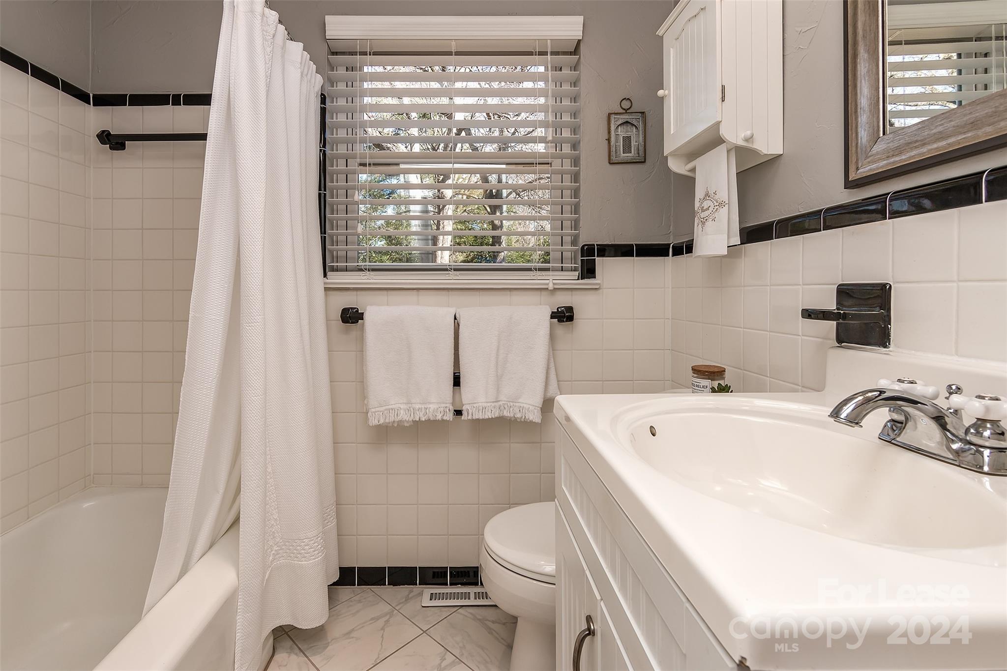 Cotswold - Residential Lease