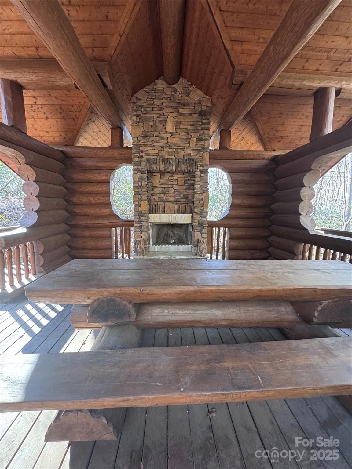 Black Rock Falls - Land