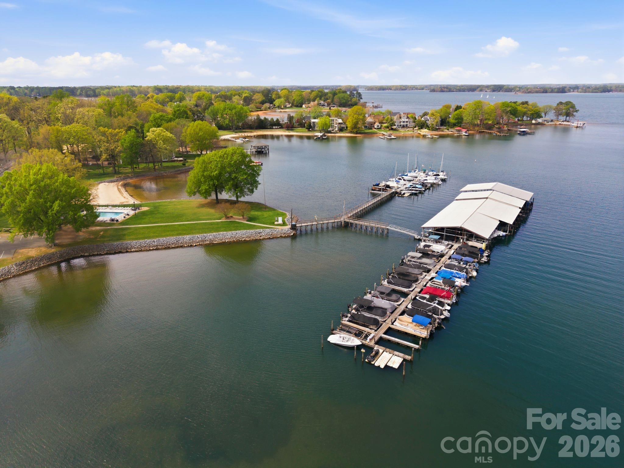 Mariner Villas - Residential