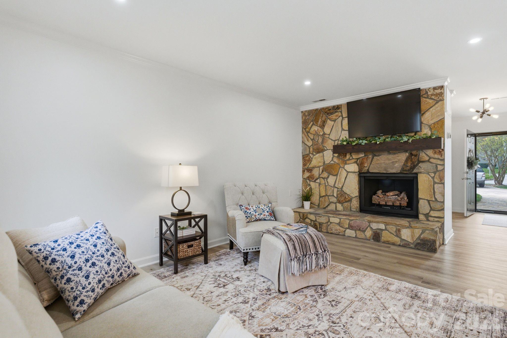 Mariner Villas - Residential