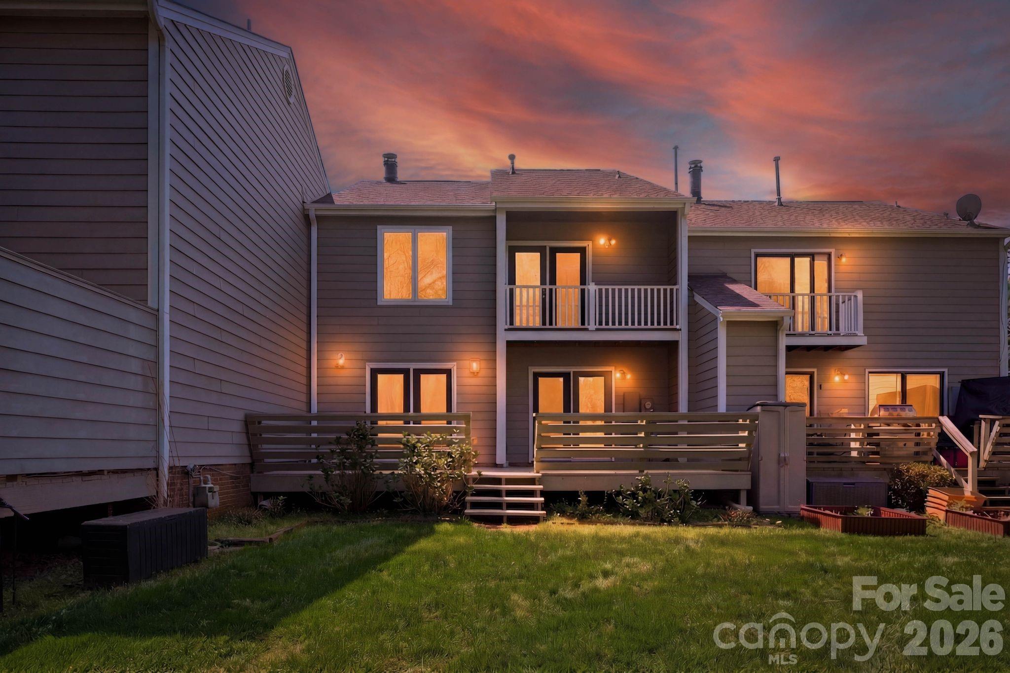 Mariner Villas - Residential