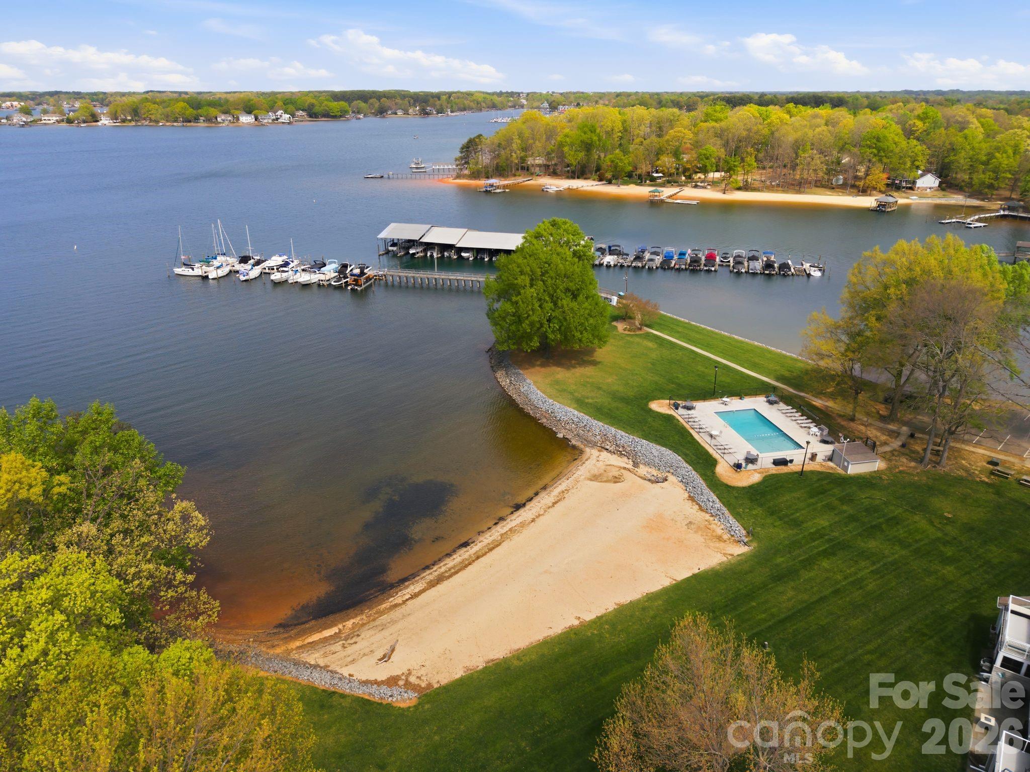 Mariner Villas - Residential