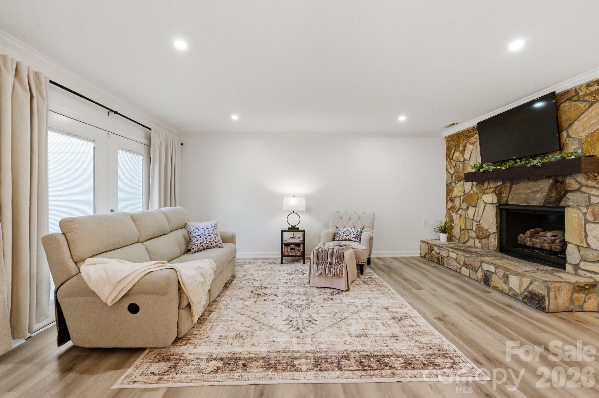 Mariner Villas - Residential