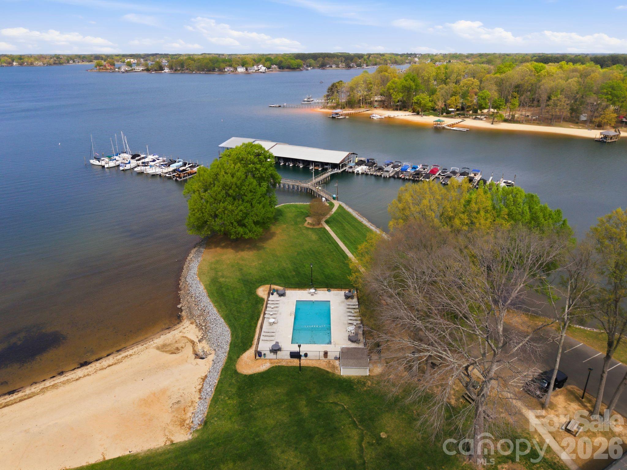 Mariner Villas - Residential