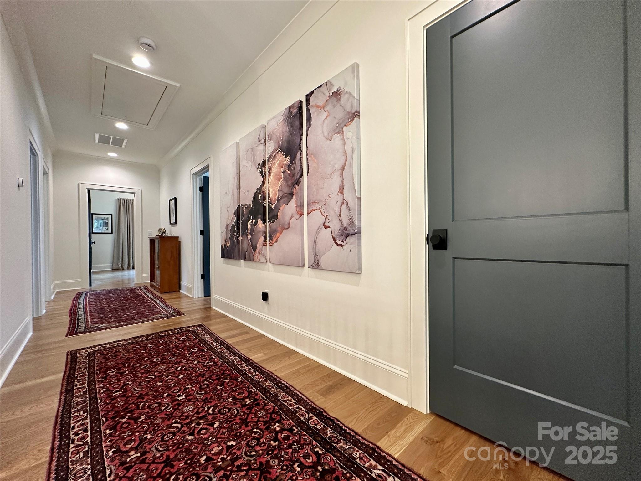 Villa Heights - Residential