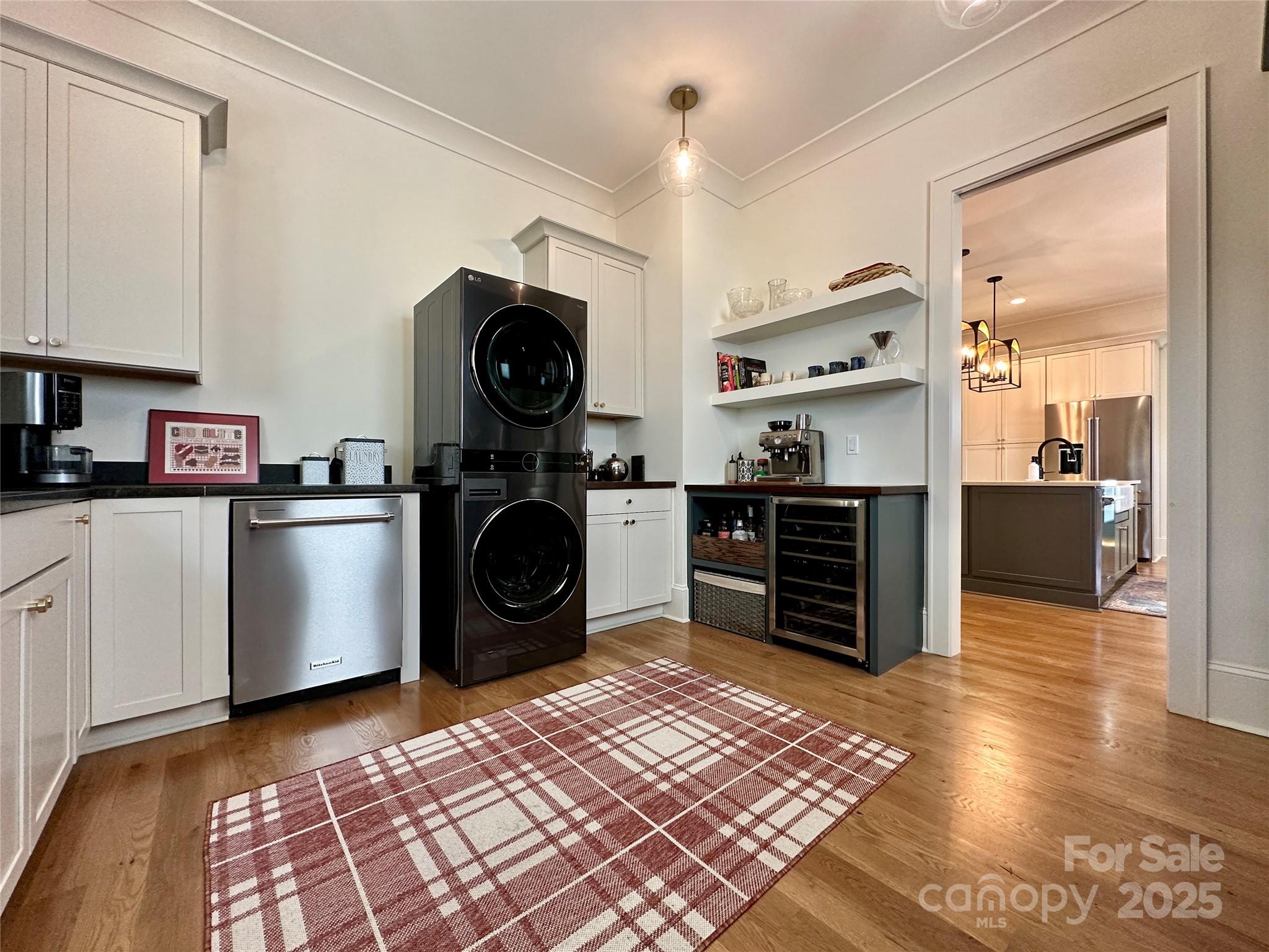 Villa Heights - Residential