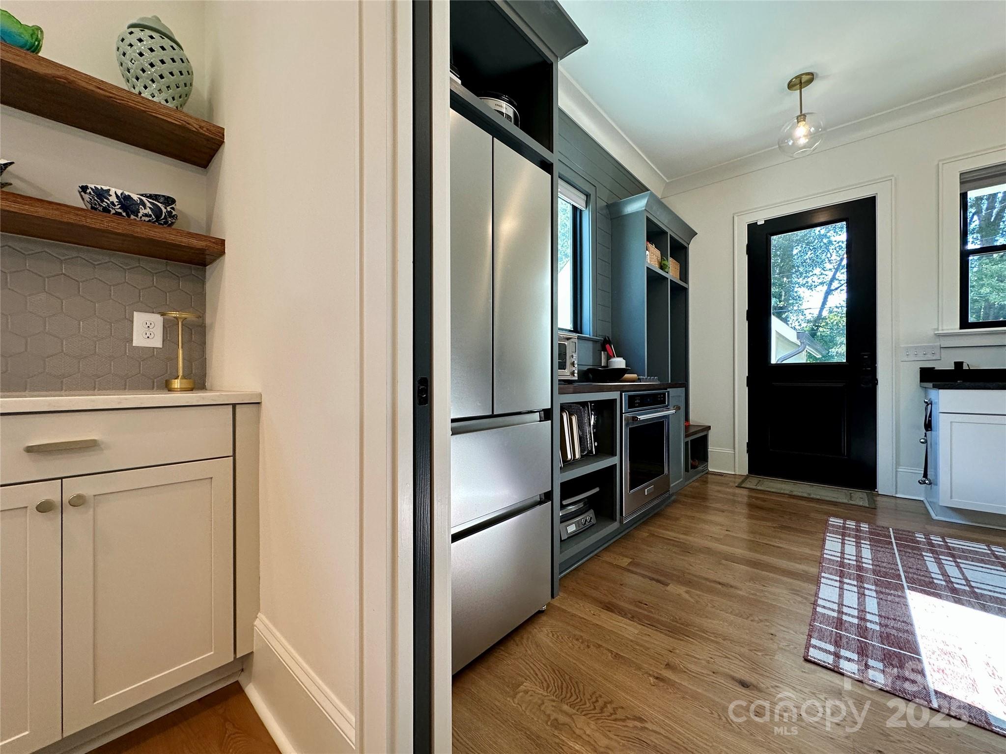 Villa Heights - Residential