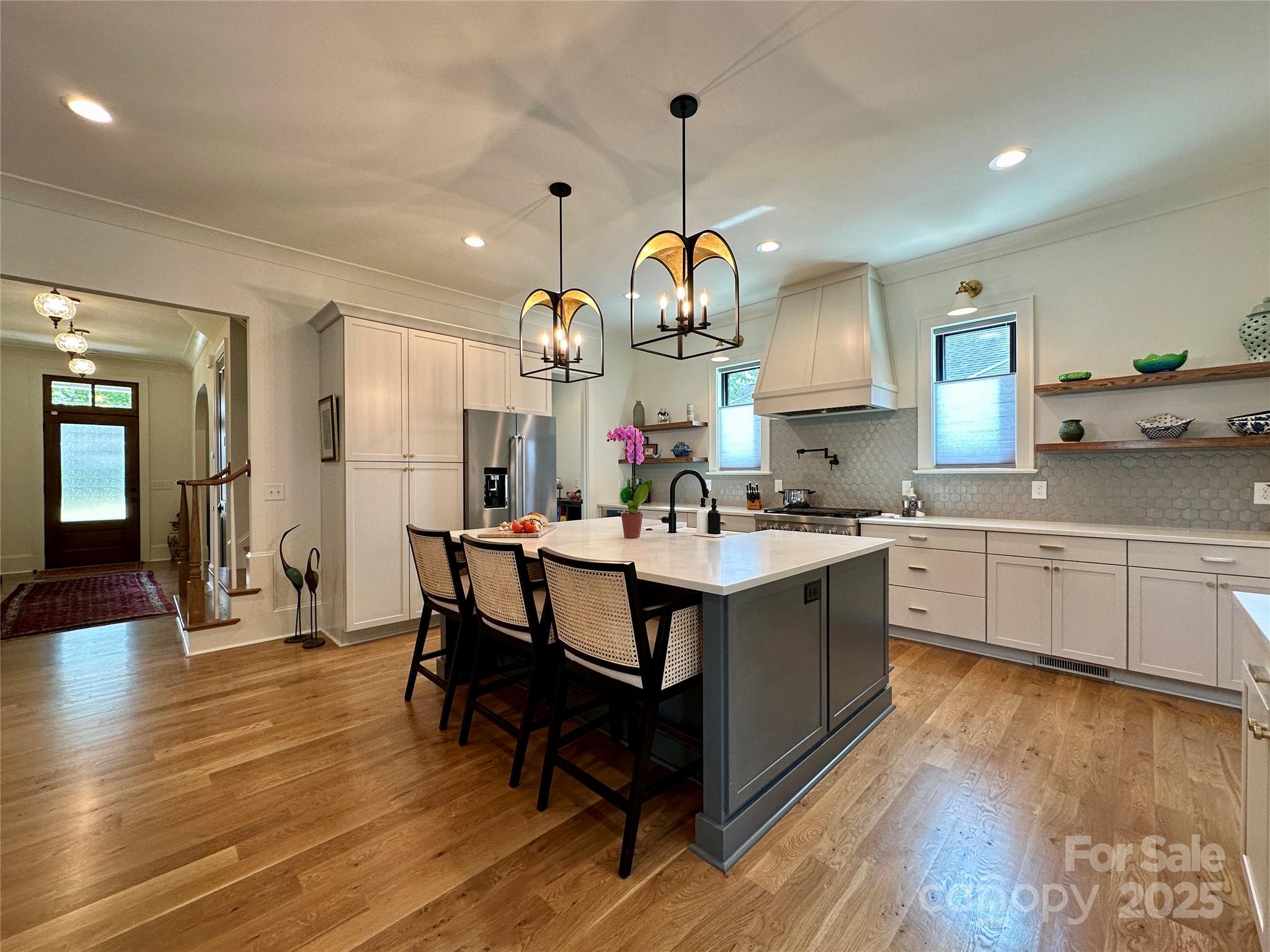 Villa Heights - Residential