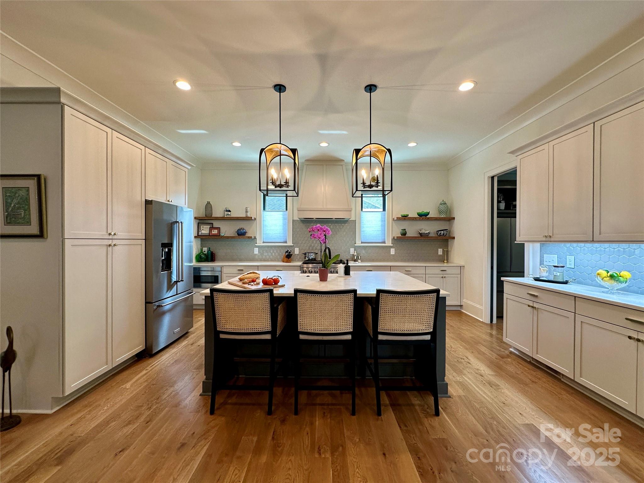 Villa Heights - Residential