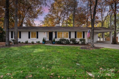 1018 Shady Bluff Drive Charlotte NC 28211