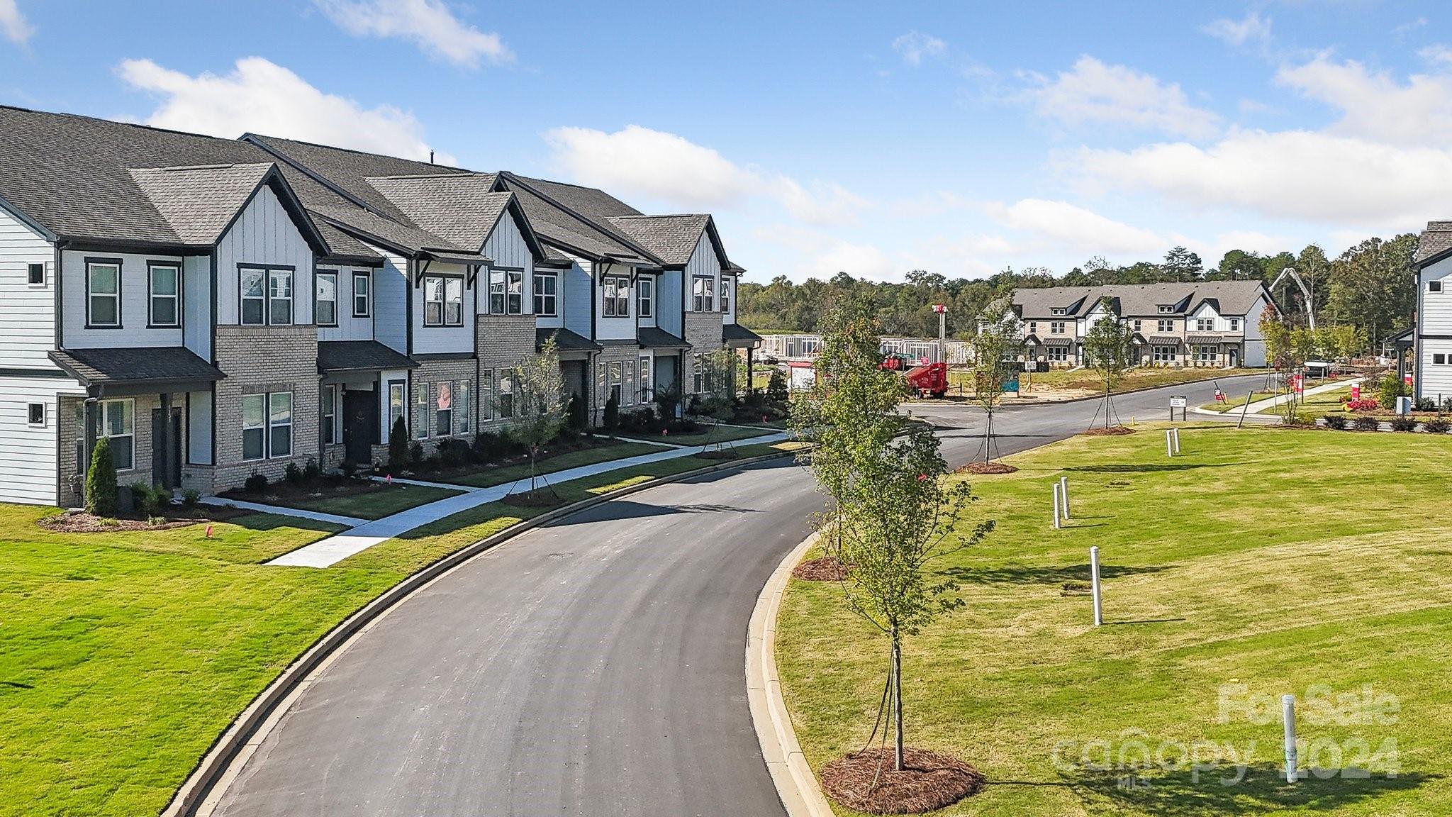 The Ridge at Sugar Creek - Residential