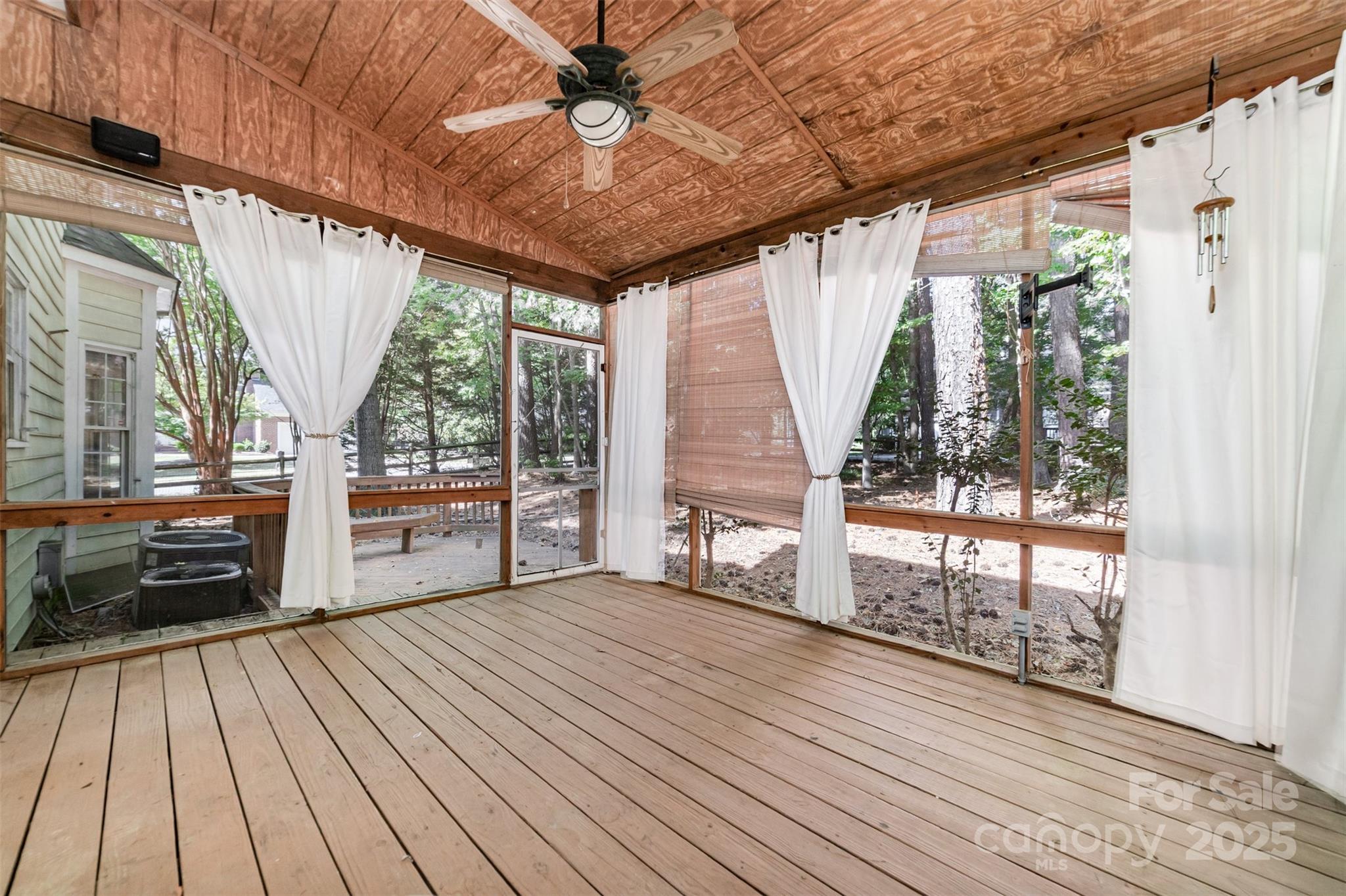 Highland Creek - Residential