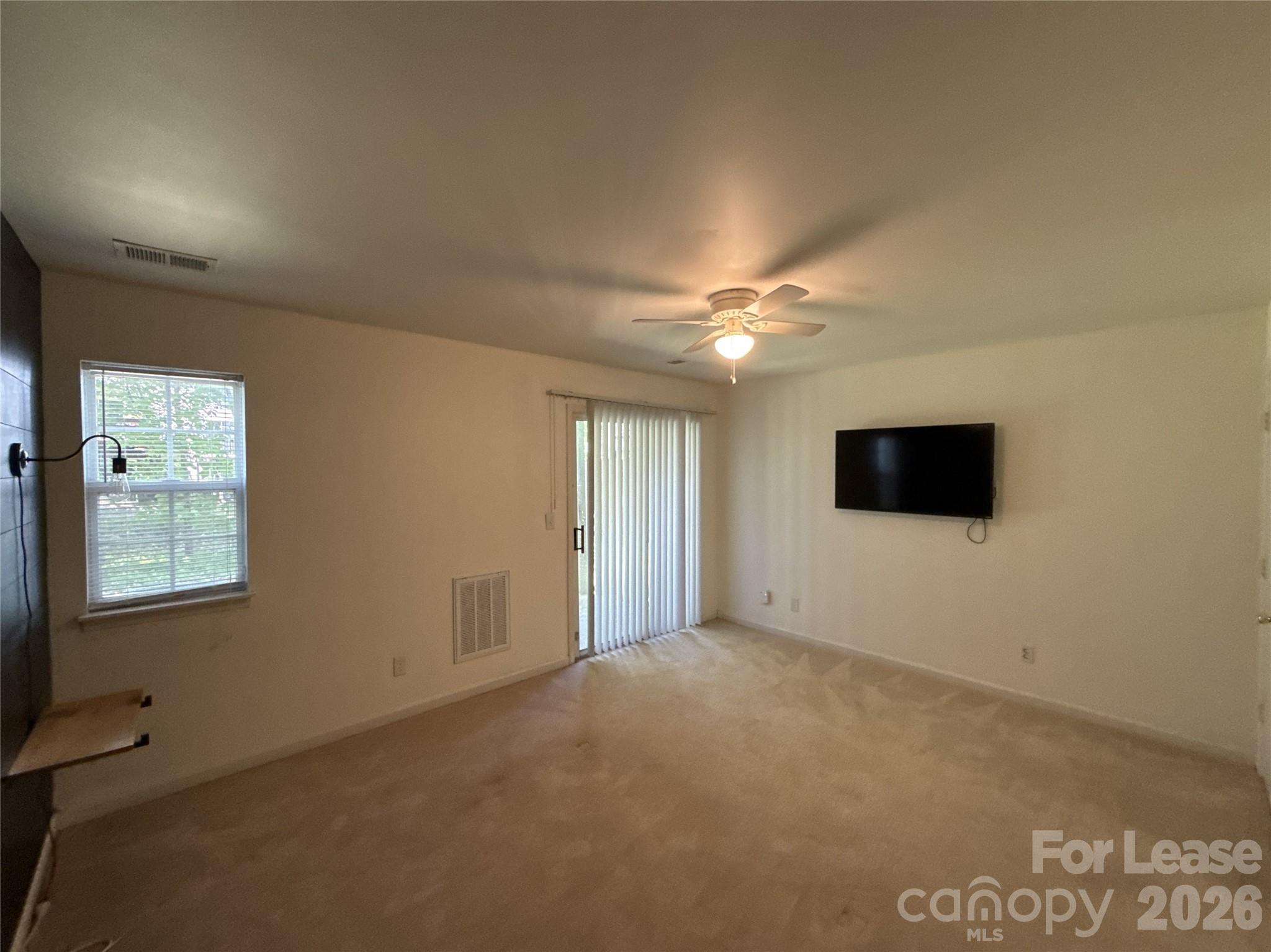 Glenwater at University Place - Residential Lease