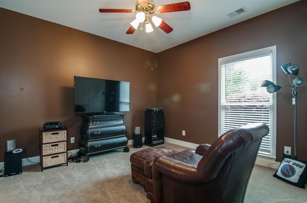 Providence Road Estates - Residential