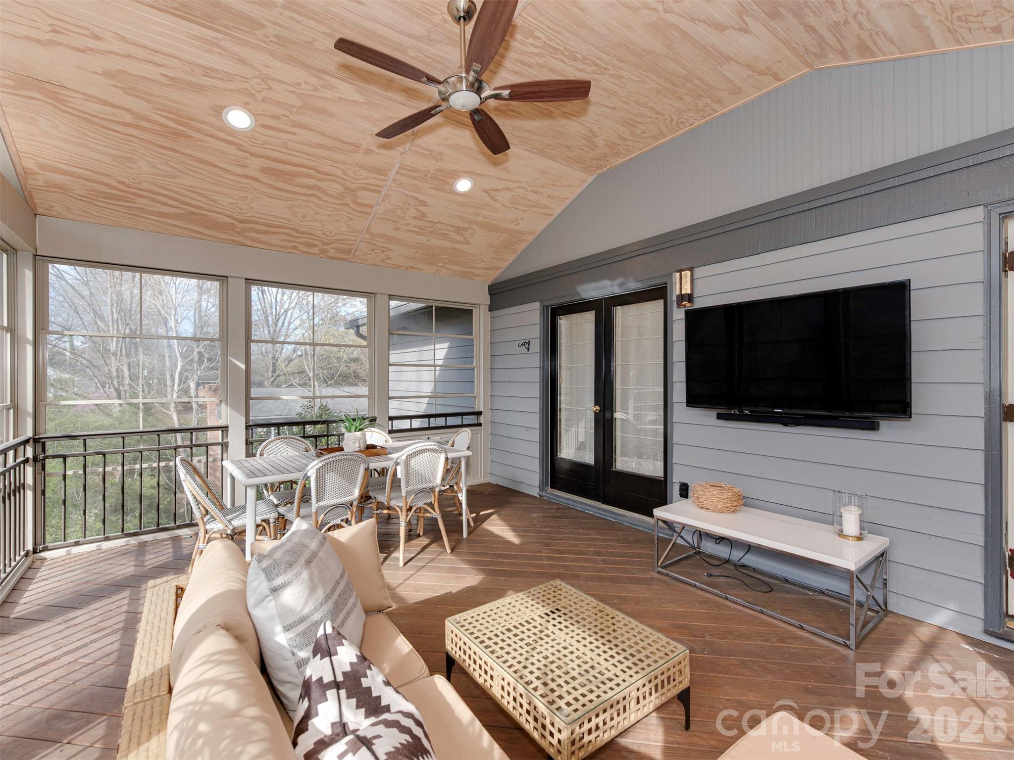 Stonehaven - Residential