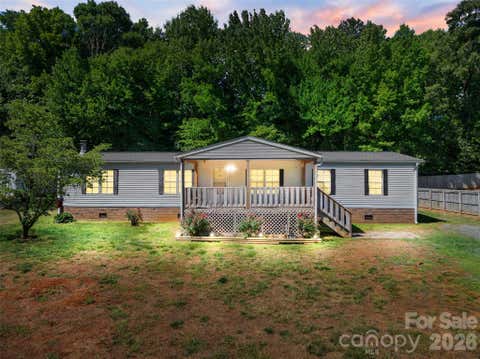 Photo of 199 Sable Lane, Thomasville, NC 27360 (MLS # 4406494)