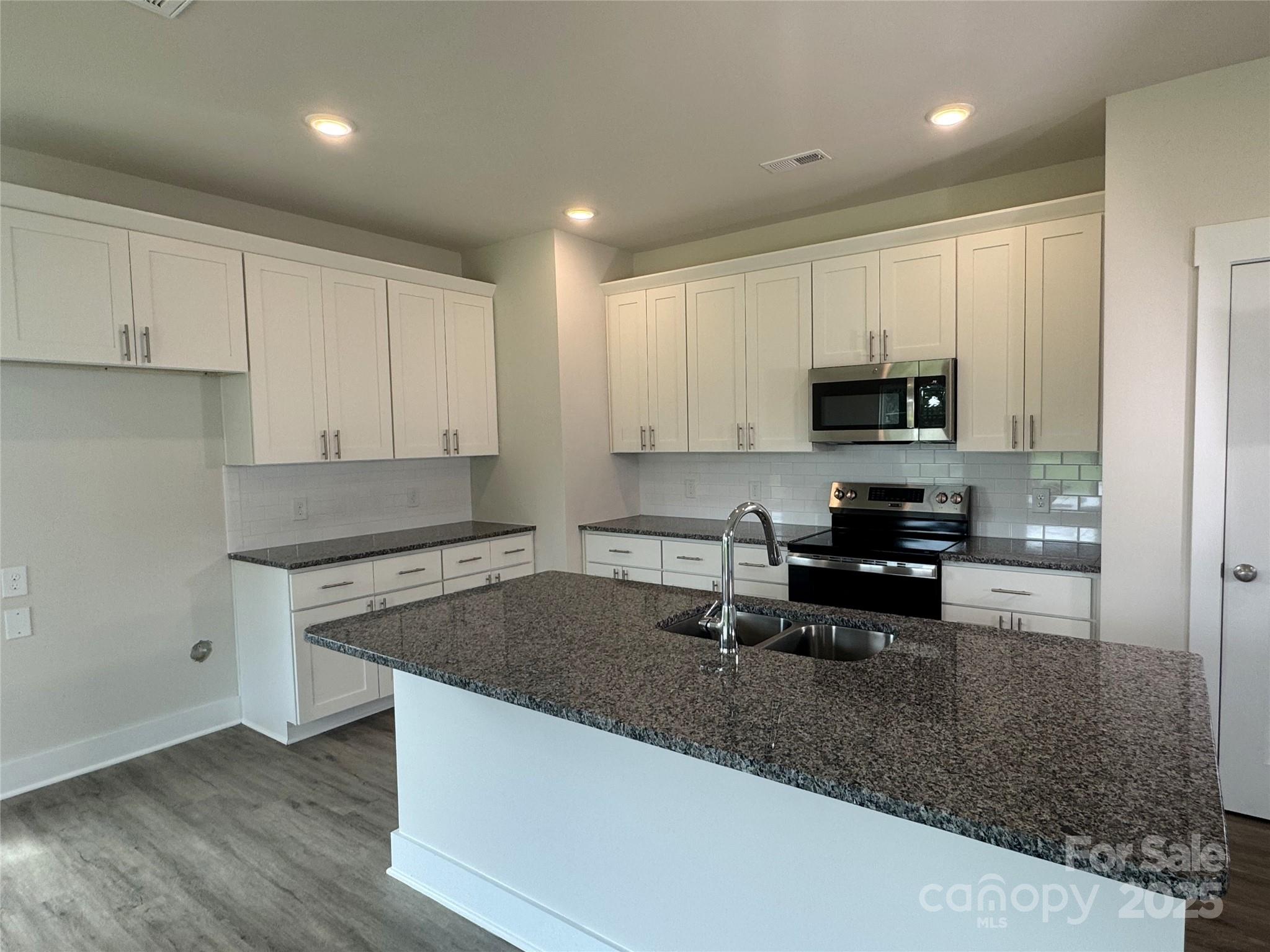 109 Silverwood Court