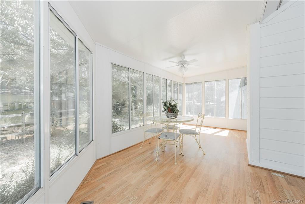 Tega Cay - Residential