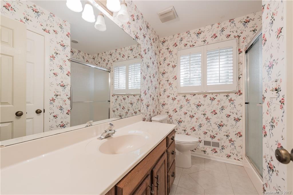 Tega Cay - Residential