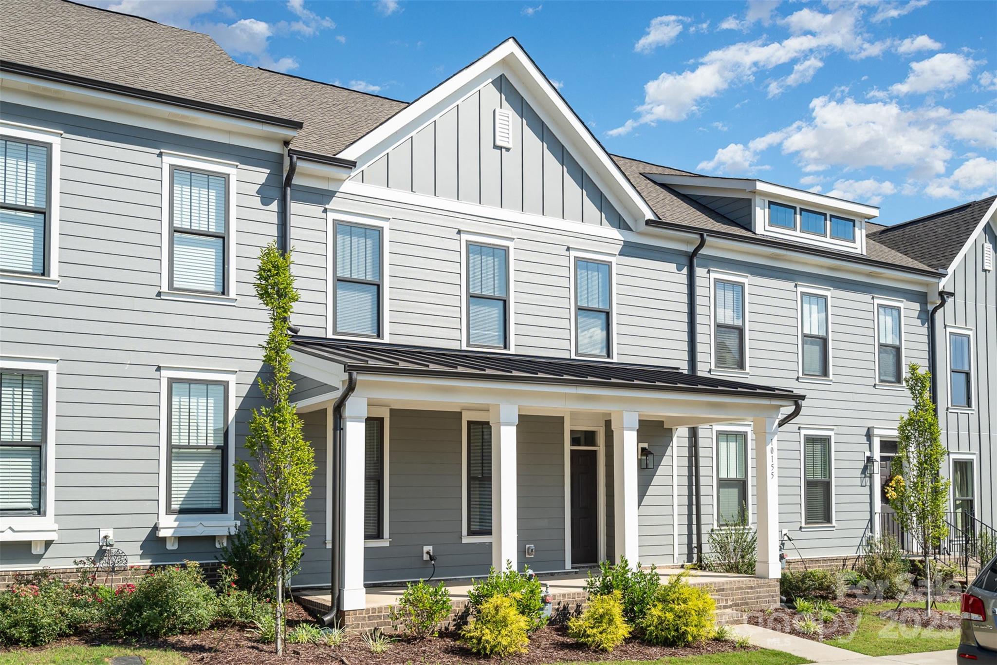 10155 Rainier Trail Drive NW