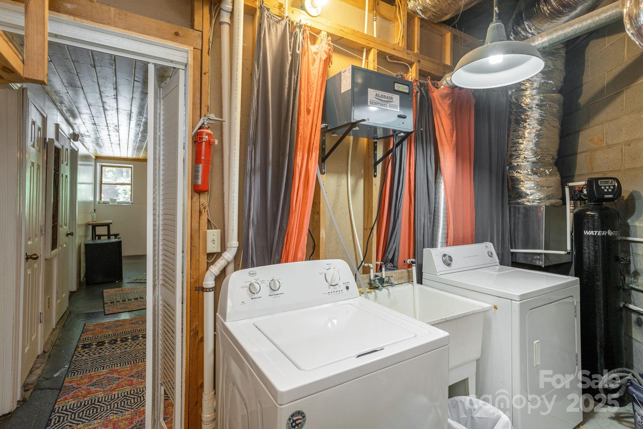 Laurel Acres - Residential