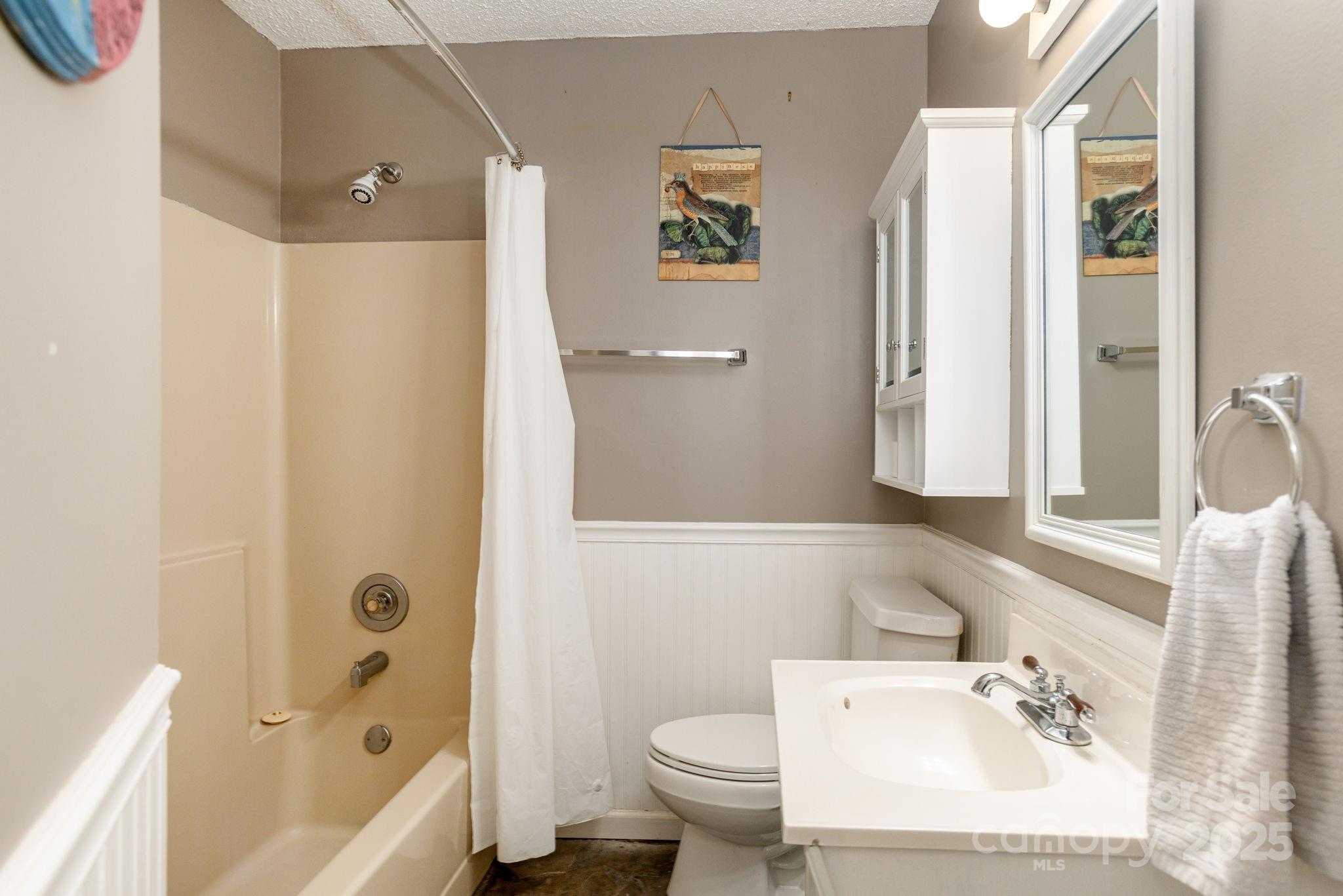 Laurel Acres - Residential