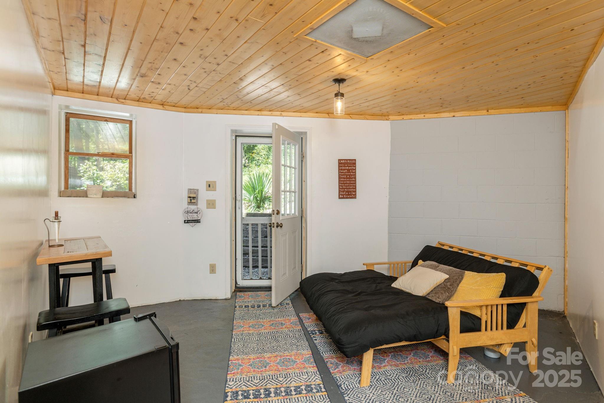 Laurel Acres - Residential