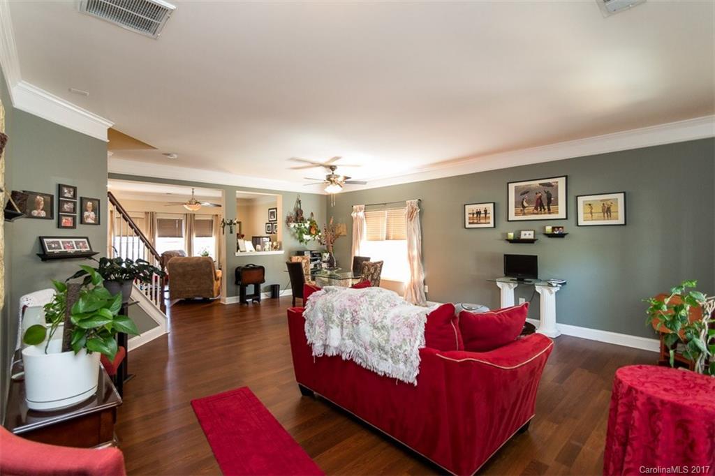 Regent Park - Residential