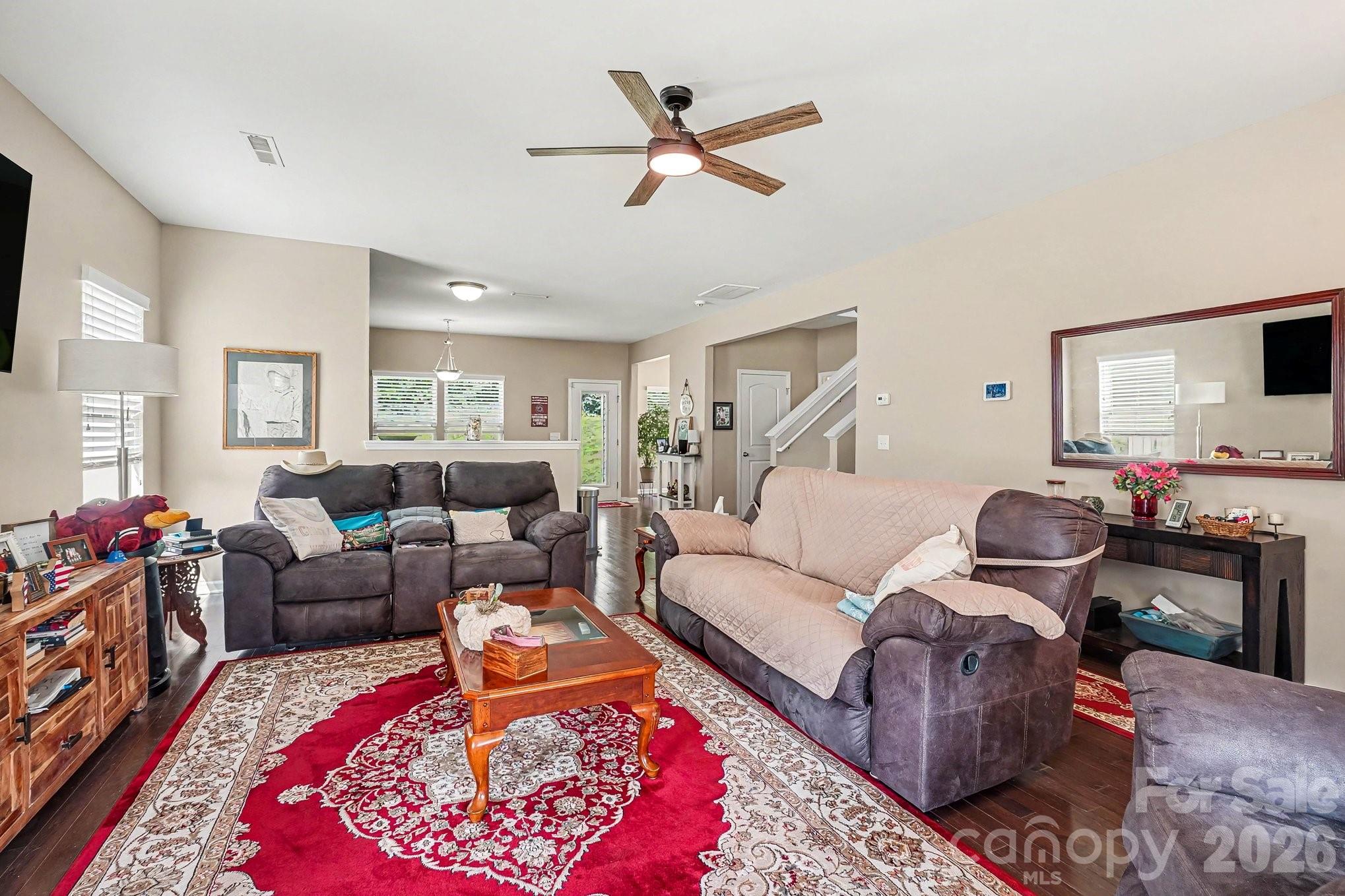 7420 Edgefield Court