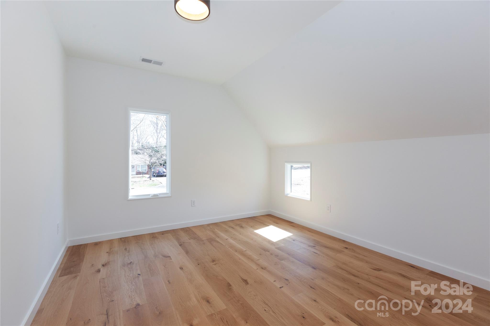 Oakhurst - Residential