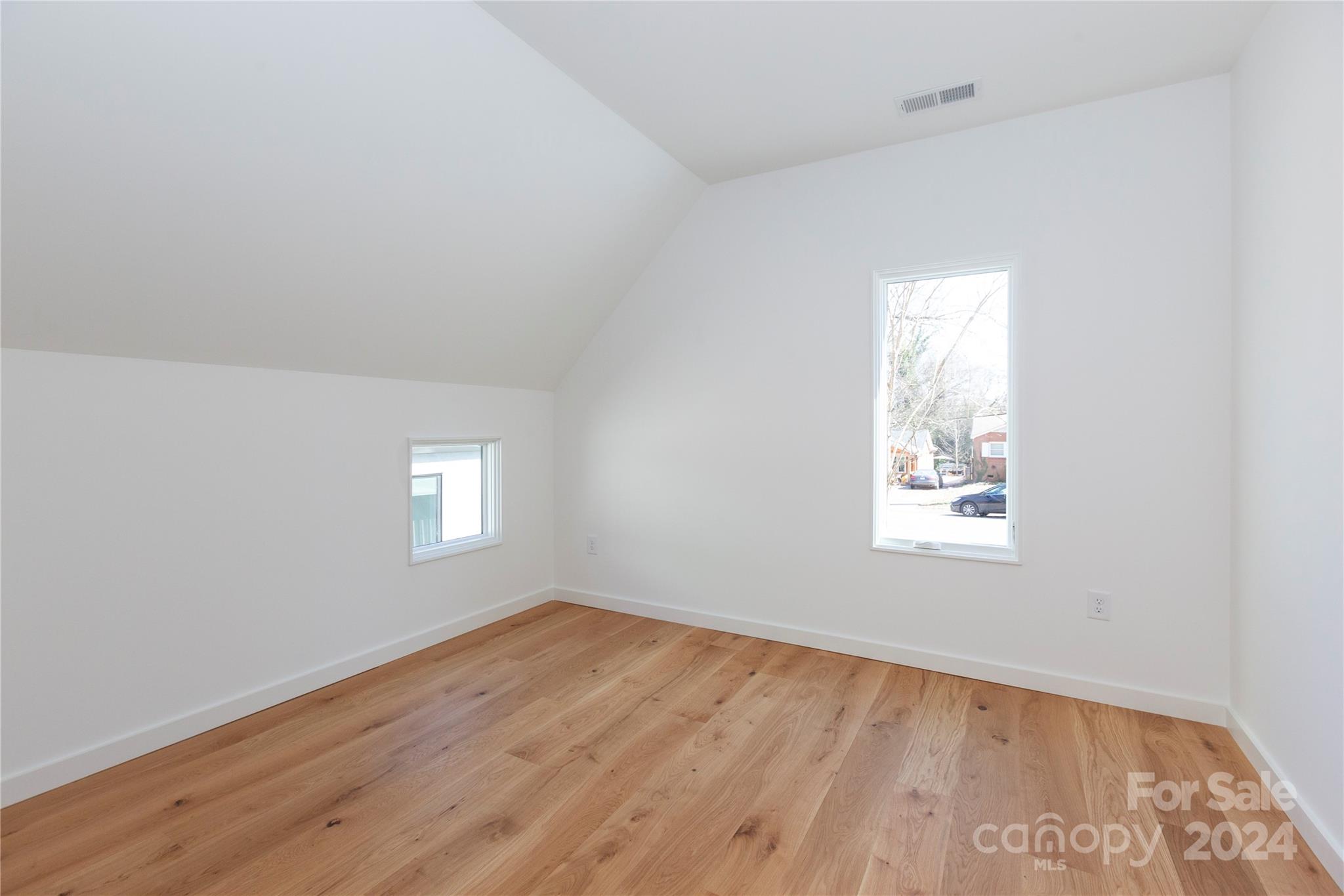 Oakhurst - Residential