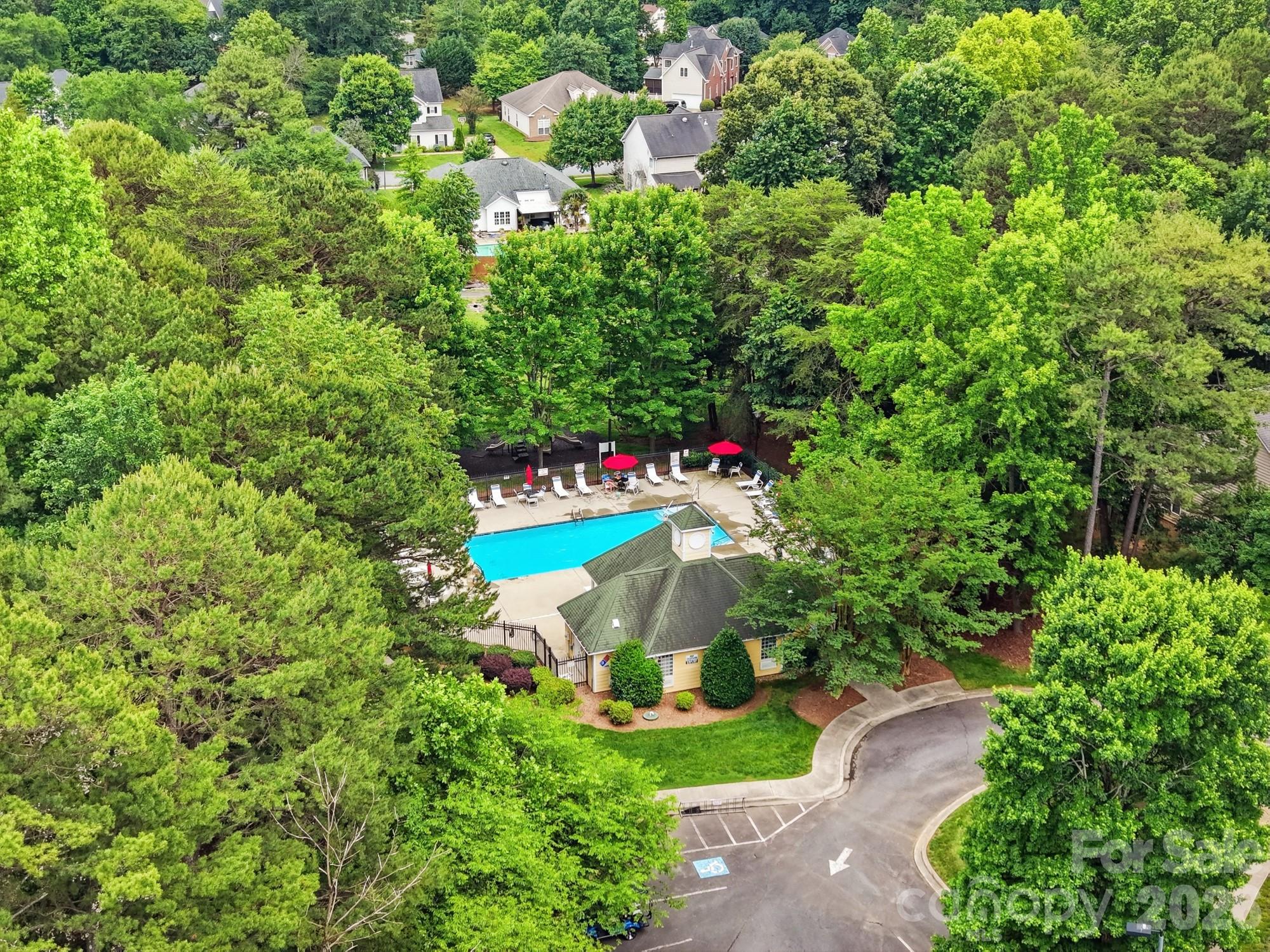 Gates at Waterside - Residential