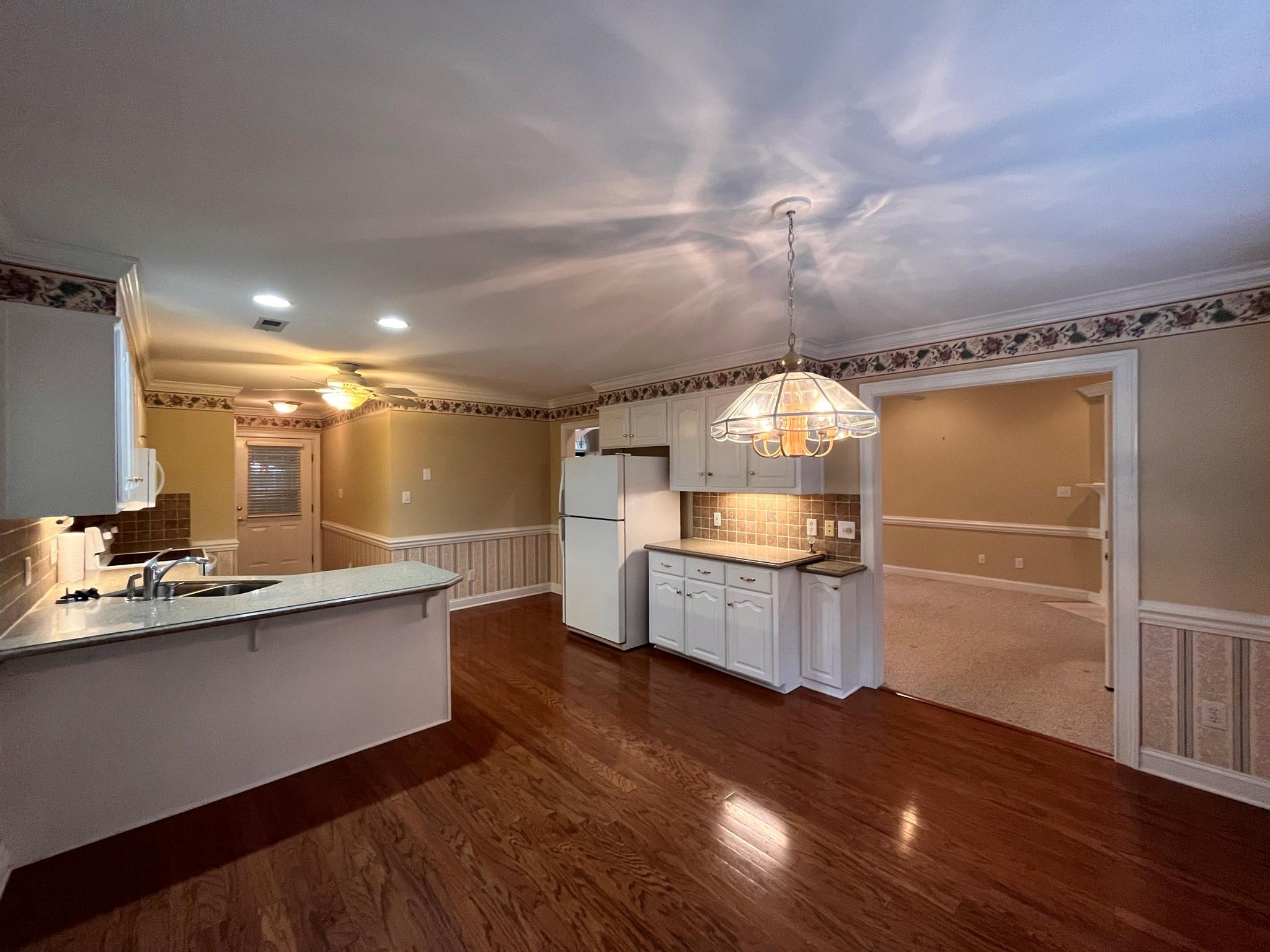 Hampshire - Residential Lease