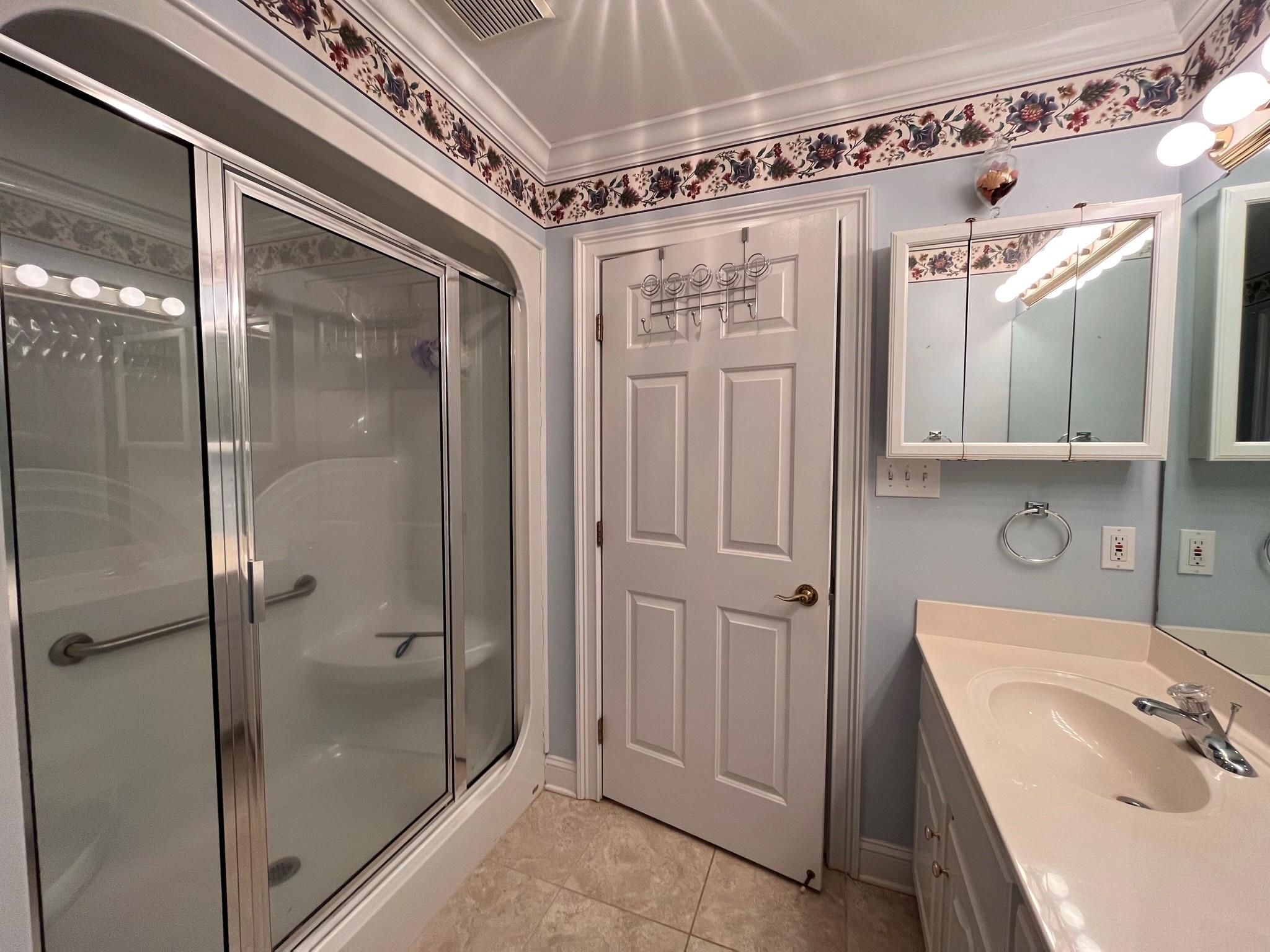 Hampshire - Residential Lease