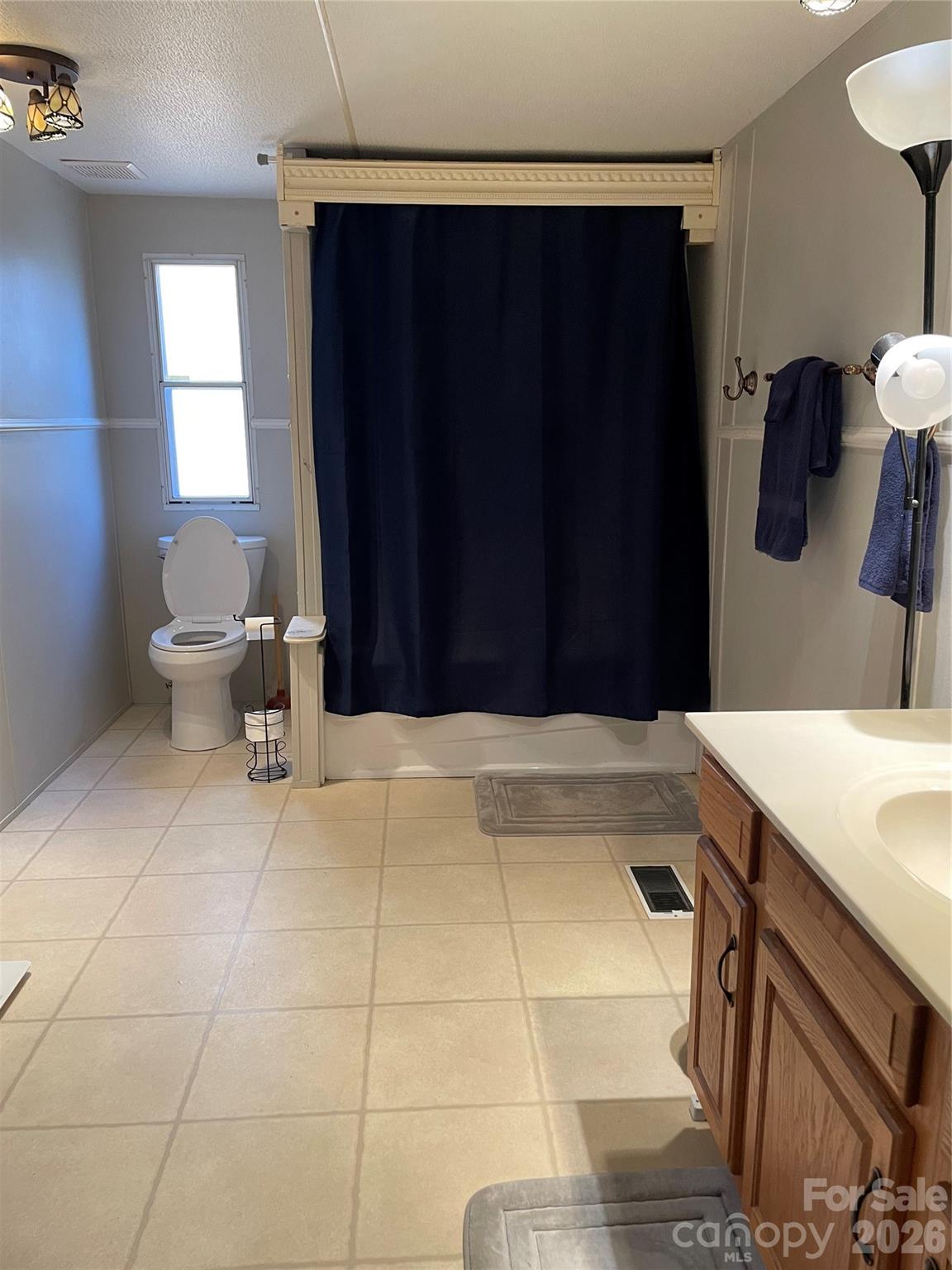 Windward Pointe - Residential