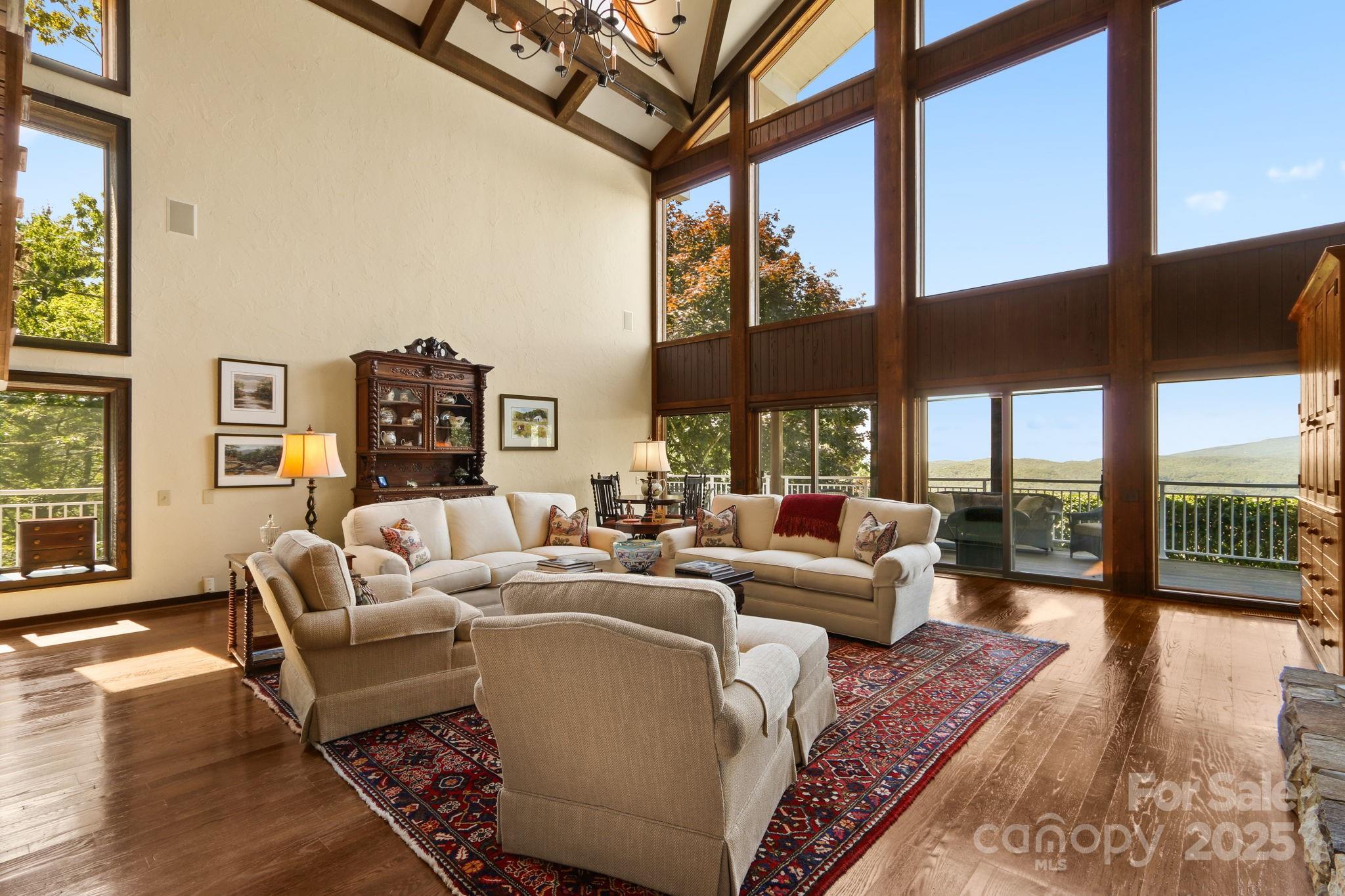 Boone, North Carolina 28607, United States, 3 Bedrooms Bedrooms, ,4 BathroomsBathrooms,Residential,Active,163127